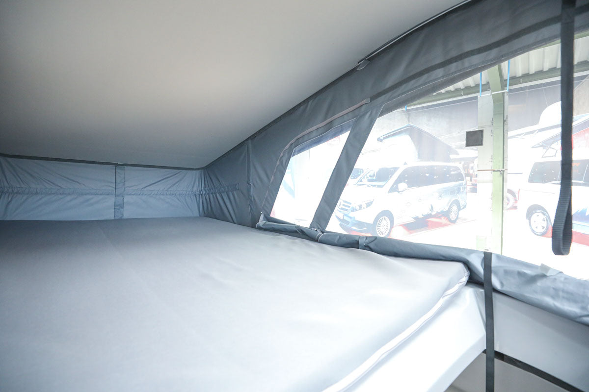Ford Transit Pop-Top (SCA 224/226)